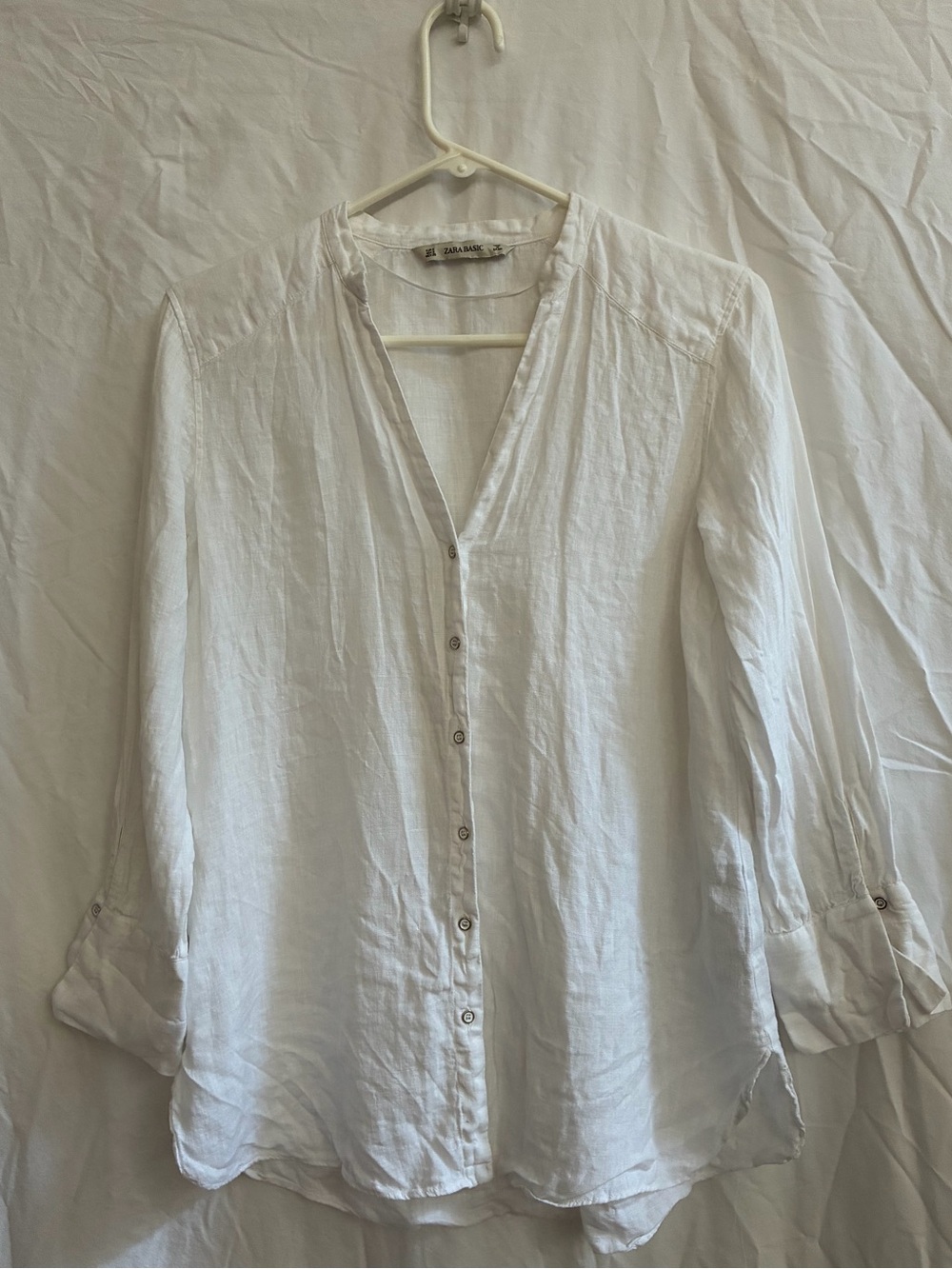 Zara White Button Down Linen V-Neck Blouse